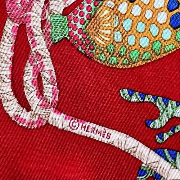 Hermes Vintage 1992 Nautical 'Grands Fonds' Silk Carré Scarf Crimson - Picture 3 of 13
